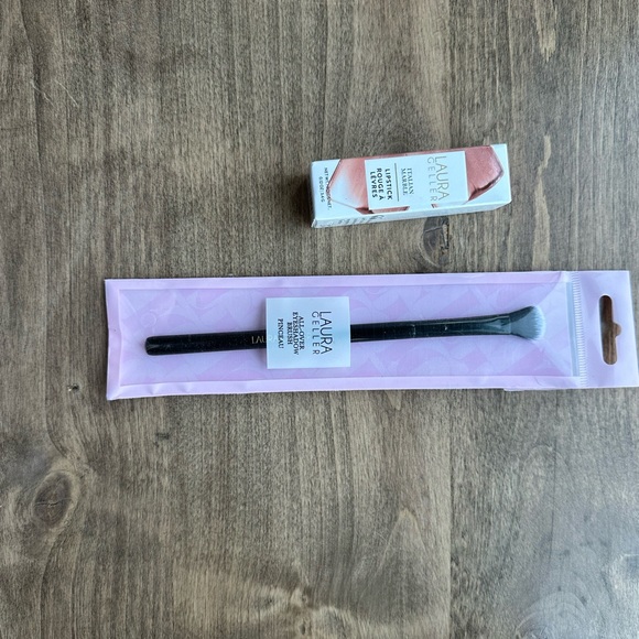 Laura Geller - Picture 3 of 5